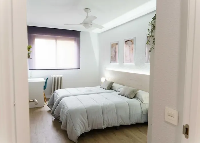 아파트 Encantador Piso A 7 Min De Salamanca By Bebalmy